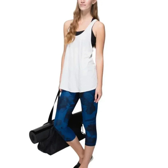 Lululemon Womens 4 Wunder Under Crop II Floral  Full-On Luxtreme Legging - Picture 1 of 13
